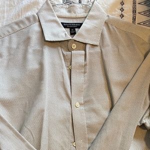 Men's Banana Republic Tailored Slim Fit Shirt in Size Medium Tan/Light Brown